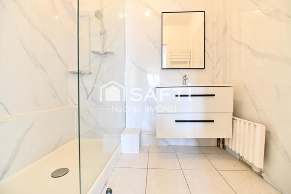 Bel appartement de deux pièces ! Ravalement réglé par le vendeur!