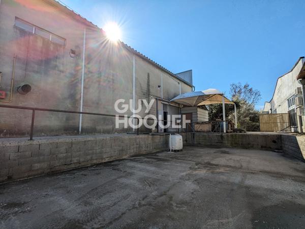 A vendre - local de 500 m² à Décines-Charpieu