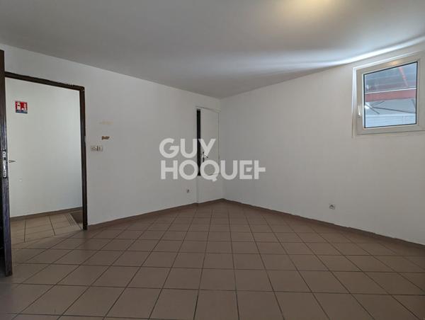 A vendre - local de 500 m² à Décines-Charpieu