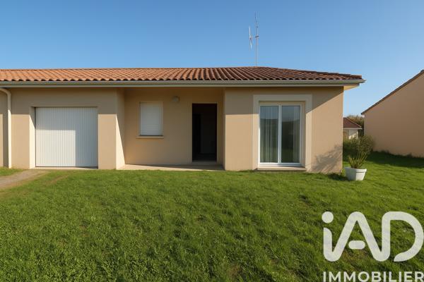 Maison à vendre 4 pièces 82 m² Parthenay