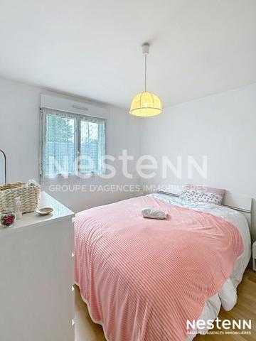 A vendre - 3 pieces - Balcon - Parking - Proximite commerces et ecoles