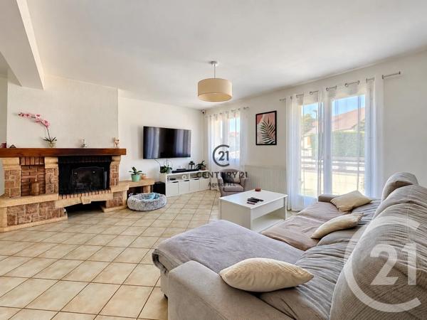 Maison à vendre  7 pièces - 124,68 m 2   CHELLES  - 77