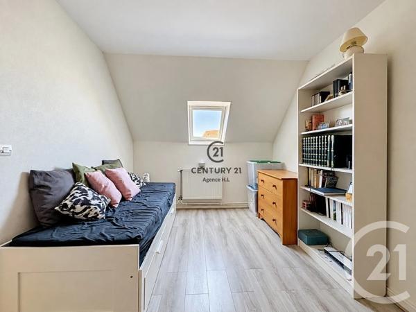 Maison à vendre  7 pièces - 124,68 m 2   CHELLES  - 77