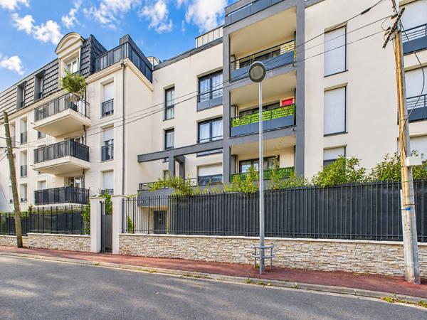 Appartement Noisy Le Grand 3 pièce(s) 59,40 m2