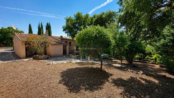 Vente                                                      Maison
                        
                     4 pièces                      71 m2                     à Fréjus