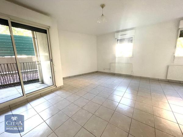 Appartement à louer 2 pièces 47.92m²