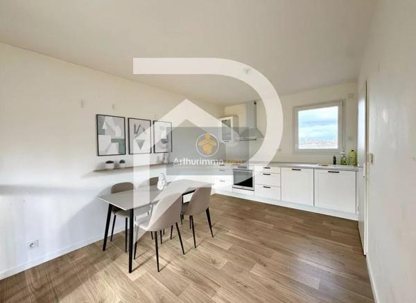Vente                                                      Appartement
                        
                     3 pièces                      58 m2                     à Carrières-sous-Poissy