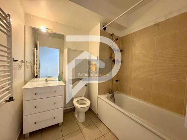 Vente                                                      Appartement
                        
                     3 pièces                      58 m2                     à Carrières-sous-Poissy