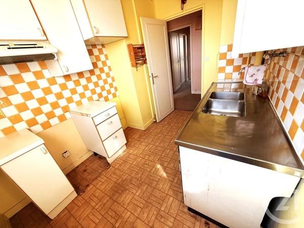 Appartement F3 à vendre  3 pièces - 57,04 m 2   PARIS  - 75020