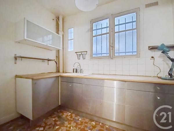 Appartement T3 à vendre  3 pièces - 71,32 m 2   PARIS  - 75010