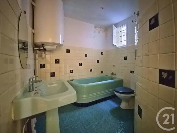Appartement T3 à vendre  3 pièces - 71,32 m 2   PARIS  - 75010