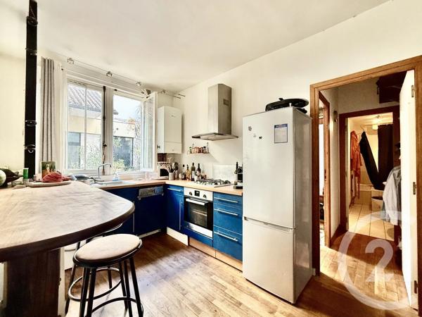 Appartement F3 à vendre  3 pièces - 62,14 m 2   PARIS  - 75011