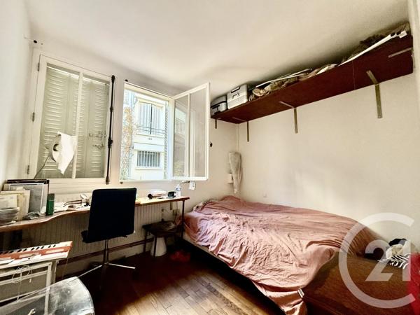 Appartement F3 à vendre  3 pièces - 62,14 m 2   PARIS  - 75011