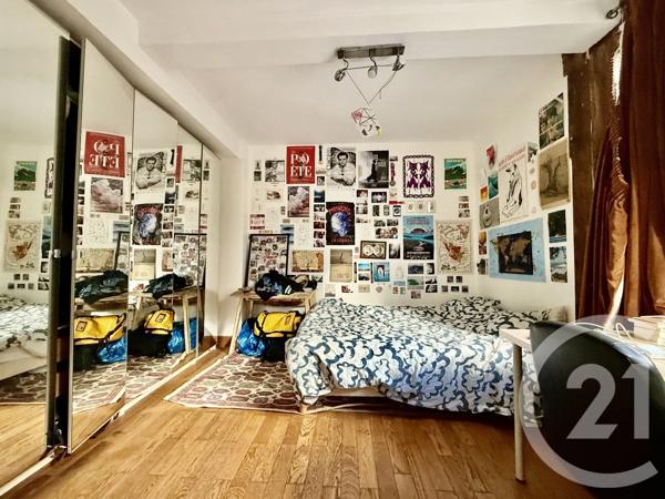 Appartement F3 à vendre  3 pièces - 62,14 m 2   PARIS  - 75011