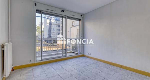 À vendre Studio 20 m² - Asnières-sur-seine 92600