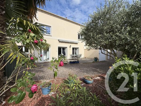 Maison à vendre  5 pièces - 137,48 m 2   ST GERMAIN EN LAYE  - 78
