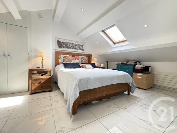 Maison à vendre  5 pièces - 137,48 m 2   ST GERMAIN EN LAYE  - 78