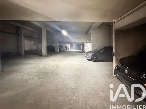 Parking à vendre 9 m² Paris 17
