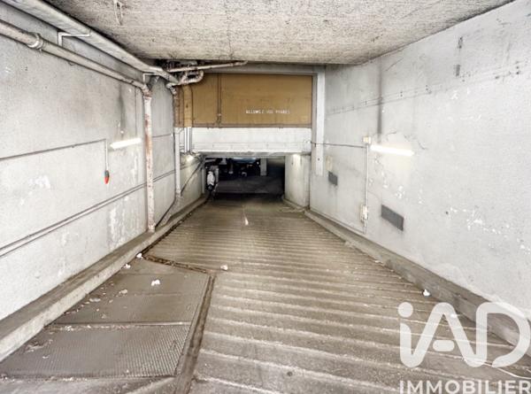 Parking à vendre 9 m² Paris 17