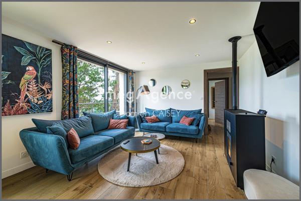 Maison à TREBEURDEN, 22560 - 15 pièces 360m²