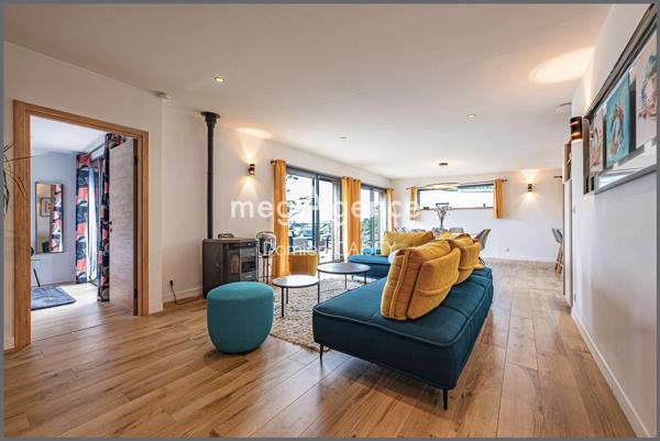 Maison à TREBEURDEN, 22560 - 15 pièces 360m²