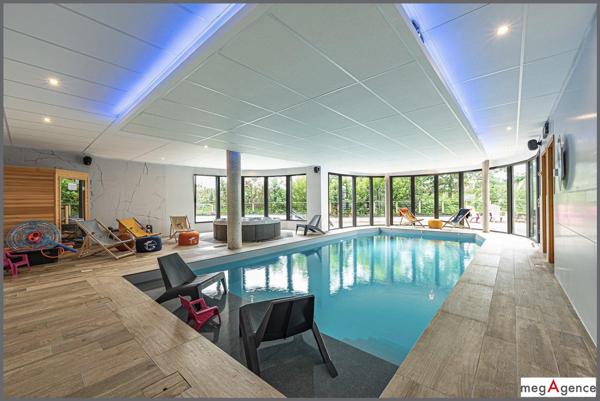 Maison à TREBEURDEN, 22560 - 15 pièces 360m²