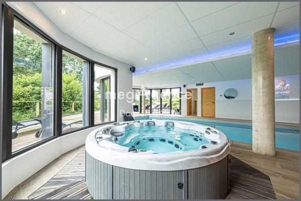 Maison à TREBEURDEN, 22560 - 15 pièces 360m²