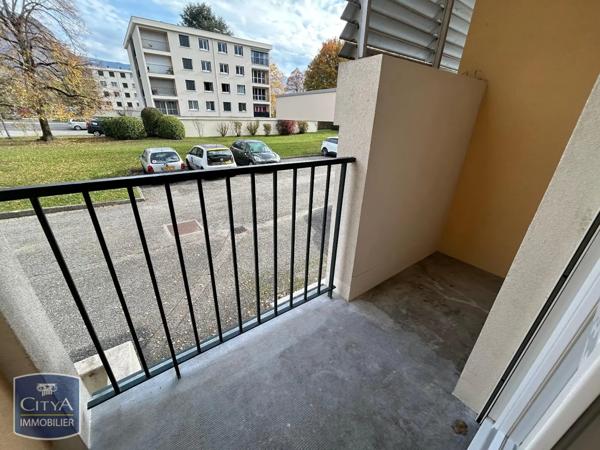 Appartement à louer 3 pièces 63.58m²