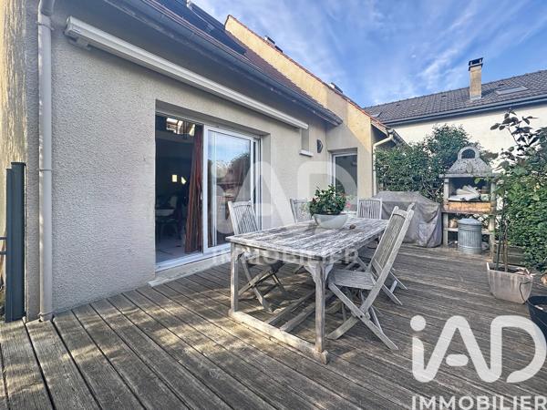 Location maison 5 pièces 112 m² Villecresnes