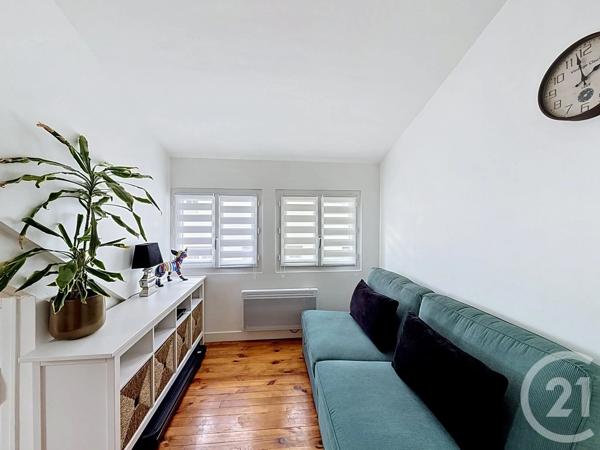 Maison à vendre  5 pièces - 107,68 m 2   FONTAINEBLEAU  - 77