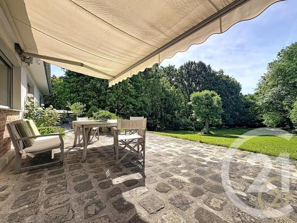 Maison à vendre  5 pièces - 107,68 m 2   FONTAINEBLEAU  - 77
