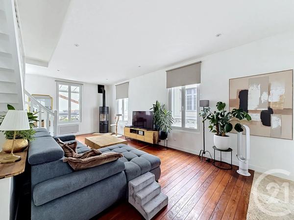Maison à vendre  5 pièces - 107,68 m 2   FONTAINEBLEAU  - 77