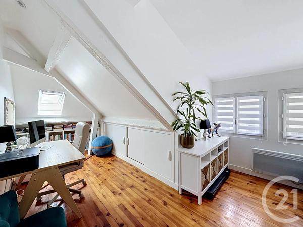 Maison à vendre  5 pièces - 107,68 m 2   FONTAINEBLEAU  - 77