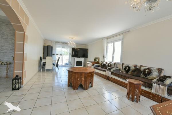 Maison 308 924 € Contres 6 p 196 m² DPE B