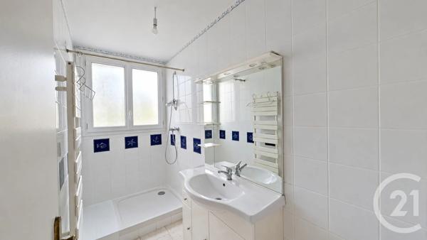 Appartement F2 à vendre  2 pièces - 40,44 m 2   NOGENT SUR MARNE  - 94