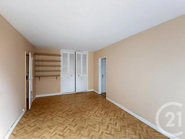 Appartement F2 à vendre  2 pièces - 44,18 m 2   ST DENIS  - 93
