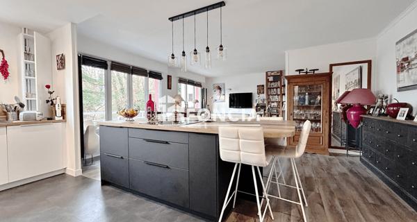 À vendre Appartement 4 pièces 81.79 m² - Le Port-marly 78560