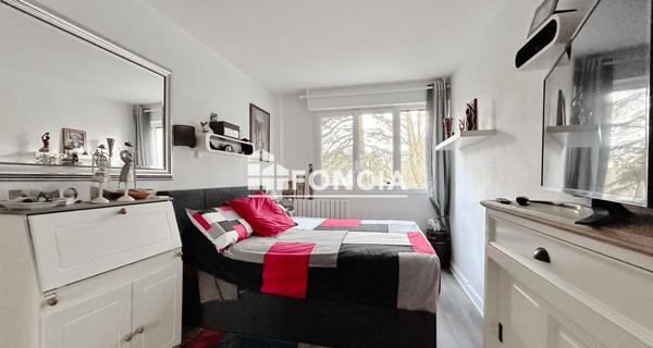 À vendre Appartement 4 pièces 81.79 m² - Le Port-marly 78560