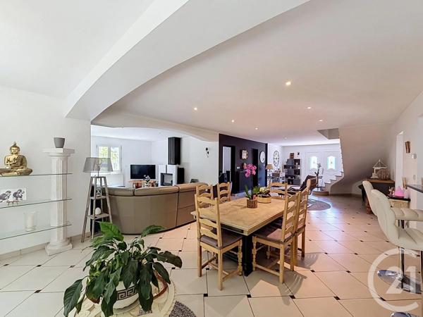 Maison à vendre  7 pièces - 240 m 2   CHARTRES  - 28