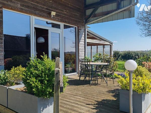 2374 - PROPRIETE D'EXCEPTION AVEC MAISON, GITES ET CHAMBRES D'HOTES