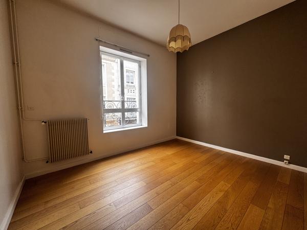 Appartement
                                                                                                                                                                                                                                                                                                                        3 pièce(s)                                                                                                                                                                                                          2 chambre(s)                                                                                                                                                                                                          77.94  m²