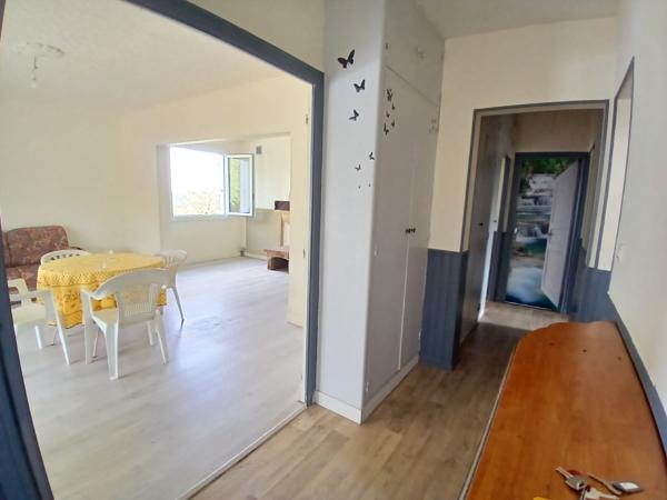 Charmante maison style Basque au cœur de la campagne charentaise proche commodité