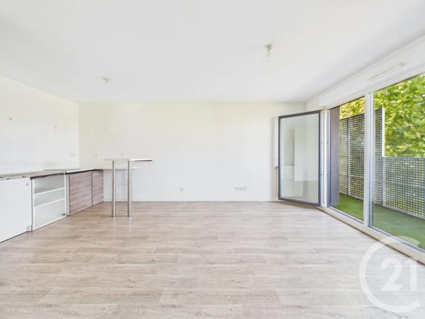 Appartement F2 à vendre  2 pièces - 44,13 m 2   BAGNEUX  - 92