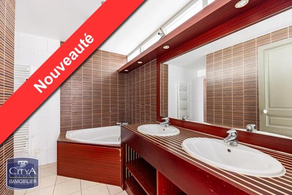 Appartement à vendre 5 pièces 117m² Paris 10e Arrondissement (75010)