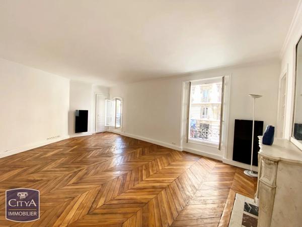 Appartement à vendre 5 pièces 117m² Paris 10e Arrondissement (75010)