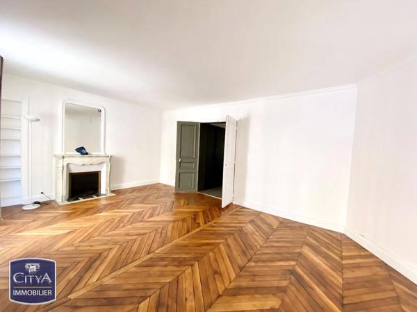 Appartement à vendre 5 pièces 117m² Paris 10e Arrondissement (75010)