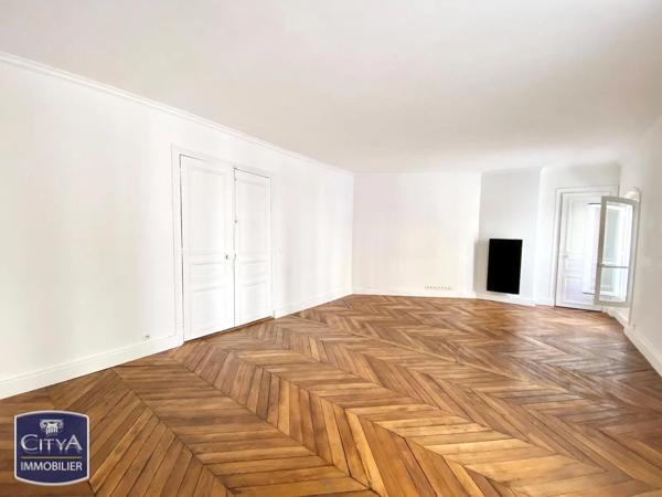 Appartement à vendre 5 pièces 117m² Paris 10e Arrondissement (75010)