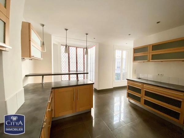 Appartement à vendre 5 pièces 117m² Paris 10e Arrondissement (75010)
