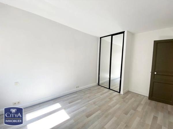 Appartement à vendre 5 pièces 117m² Paris 10e Arrondissement (75010)