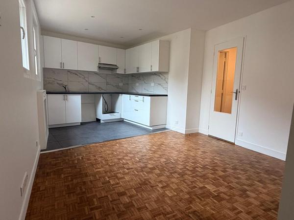 T2 VIDE 37.94M² SAINT MAURICE